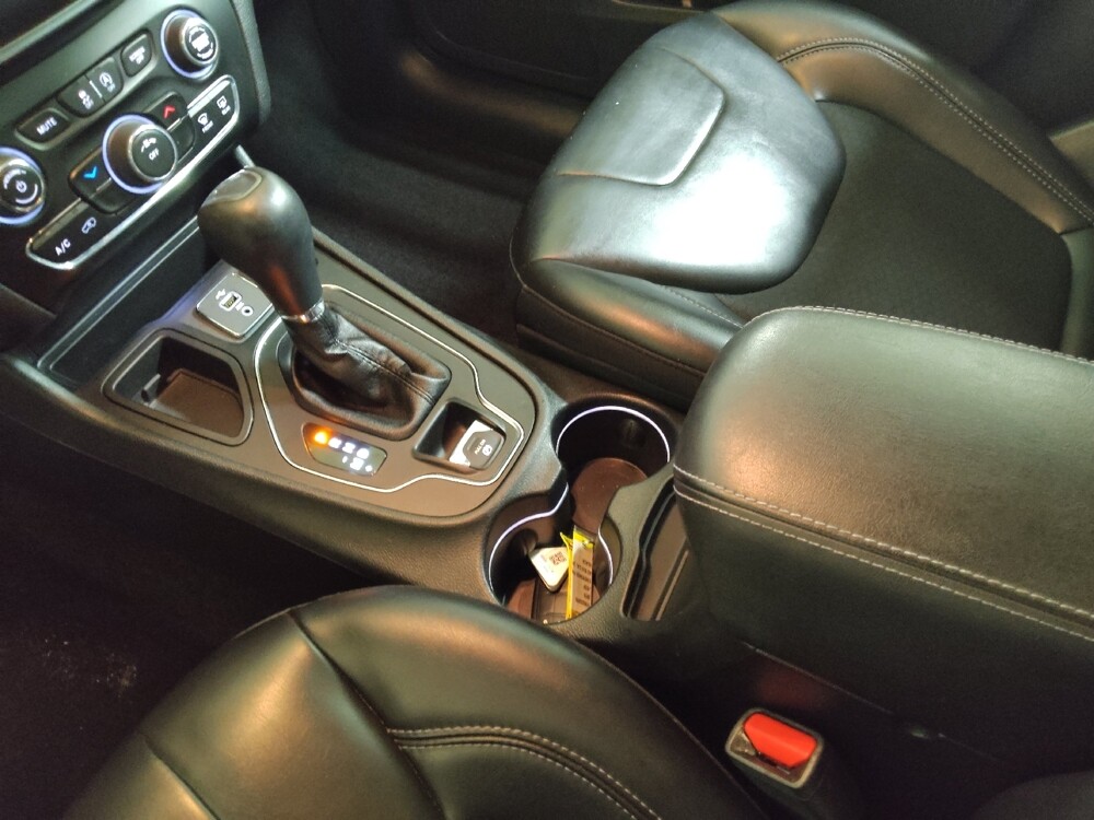 2019 Jeep Cherokee in Greensboro, NC 27407 - 18096604 26