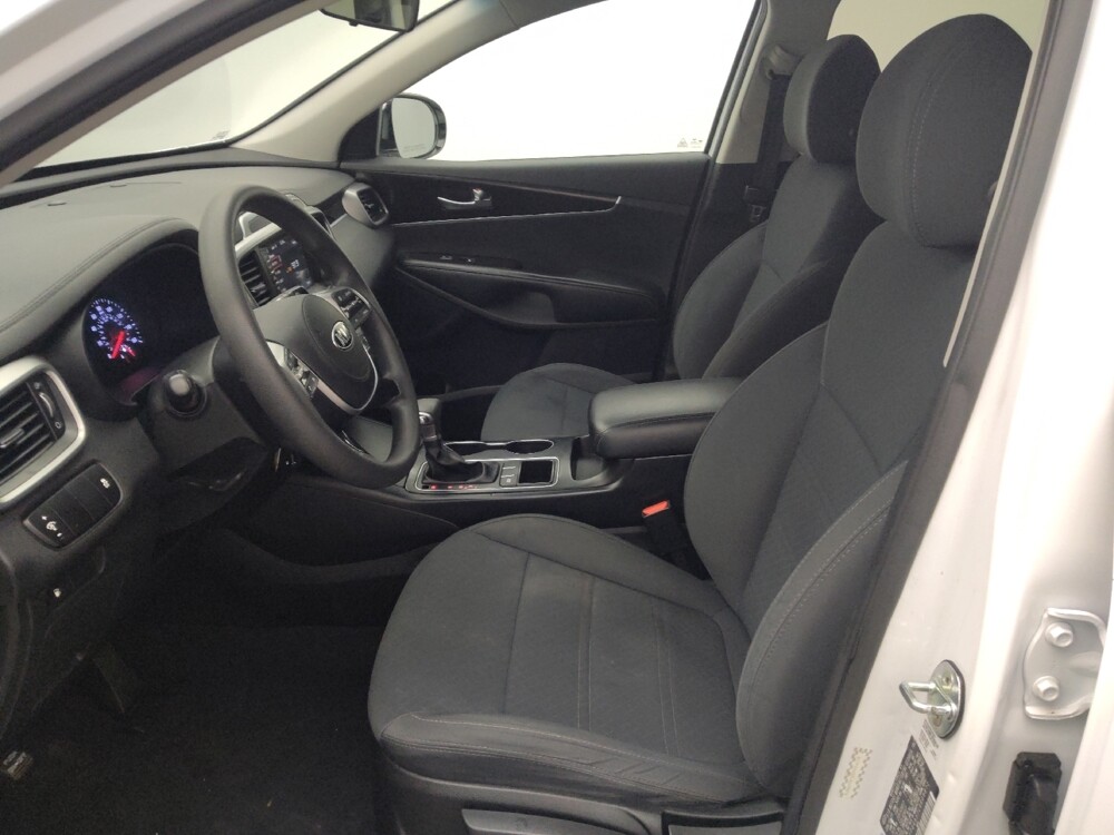 2020 Kia Sorento in Houston, TX 77034 - 18096605 17