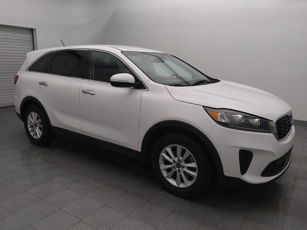 2020 Kia Sorento in Houston, TX 77034 - 18096605 11