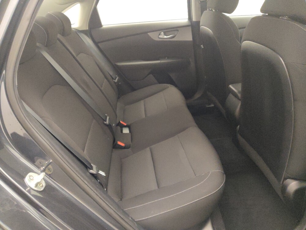 2019 Kia Forte in Houston, TX 77060 - 18096609 19