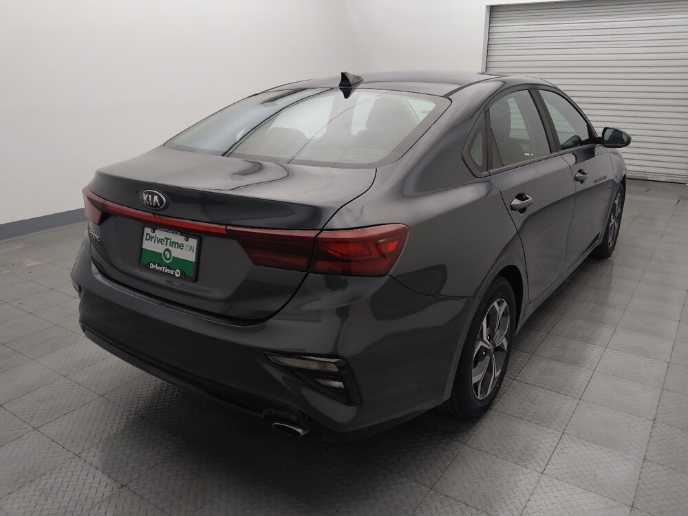 2019 Kia Forte in Houston, TX 77060 - 18096609 7