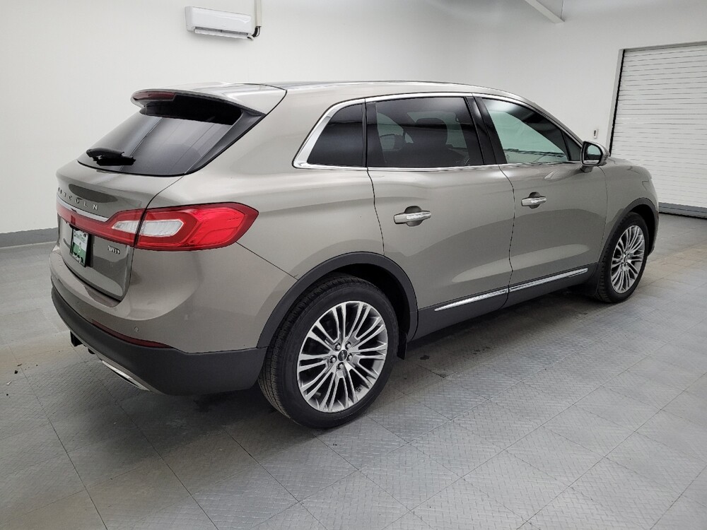 2016 Lincoln MKX in Toledo, OH 43617 - 18096611 10