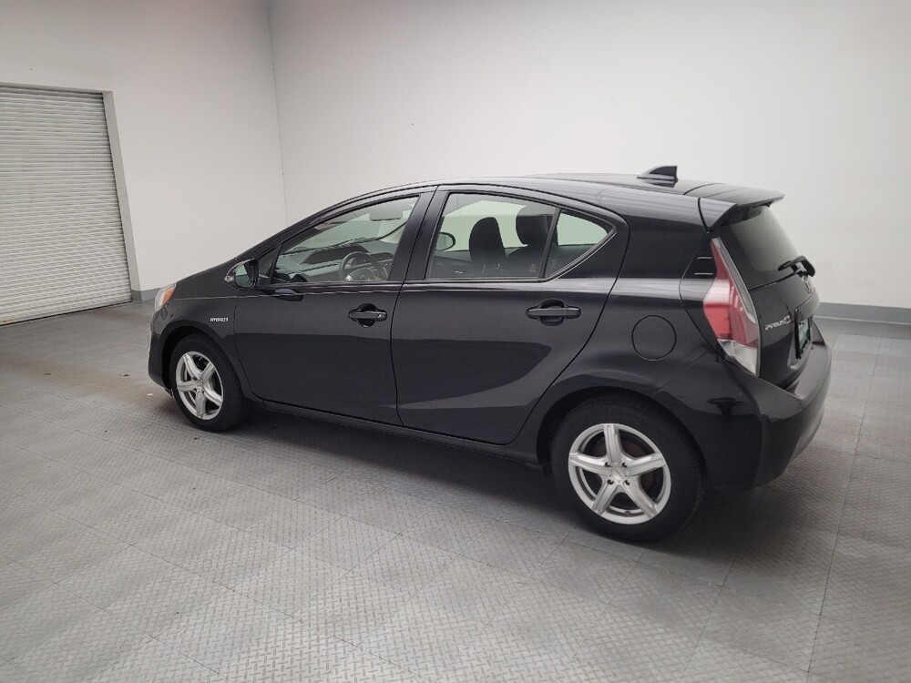 2015 Toyota Prius C in Montclair, CA 91763 - 18096615 3