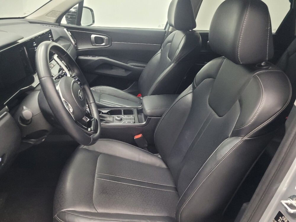 2021 Kia Sorento in Highland, IN 46322 - 18096617 17
