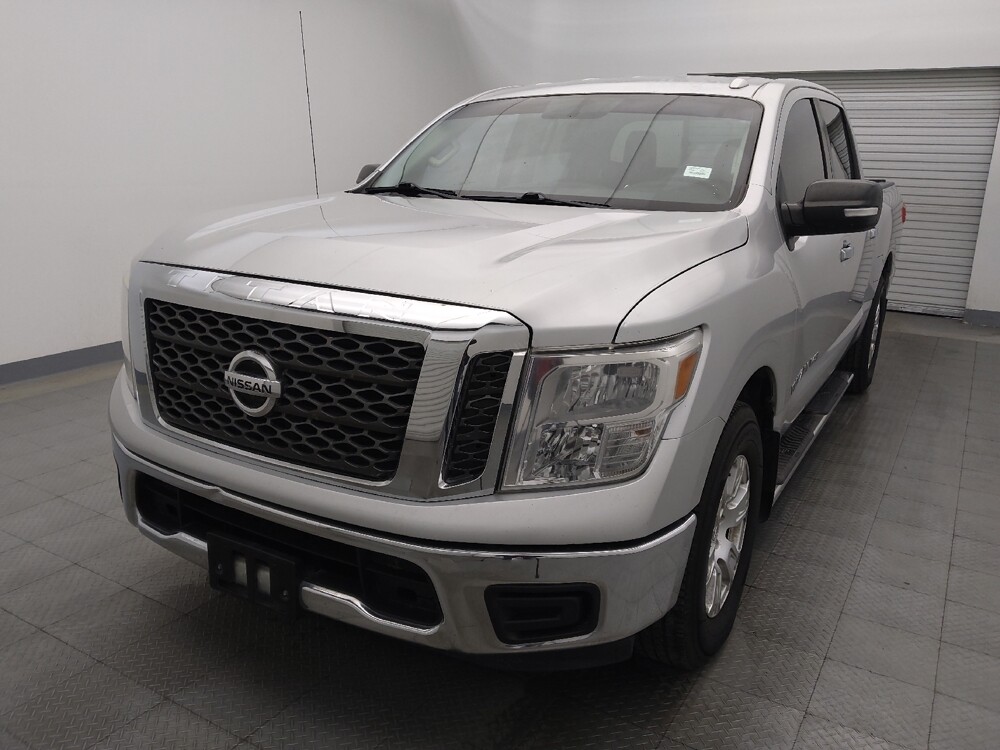 2018 Nissan Titan in Houston, TX 77074 - 18096620 15