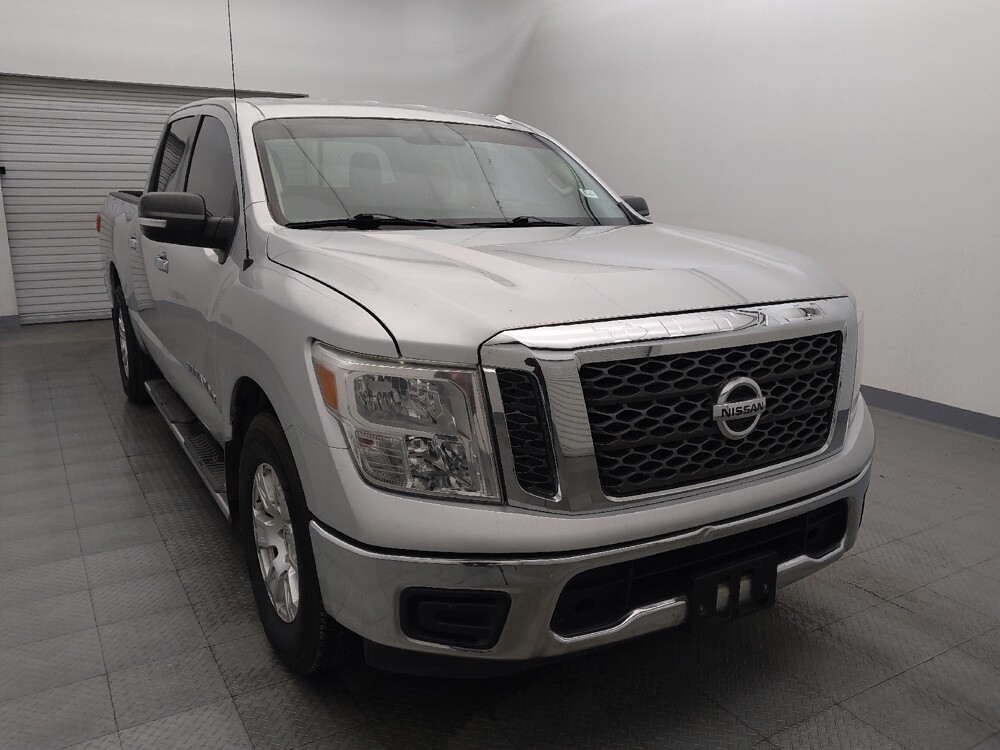 2018 Nissan Titan in Houston, TX 77074 - 18096620 14