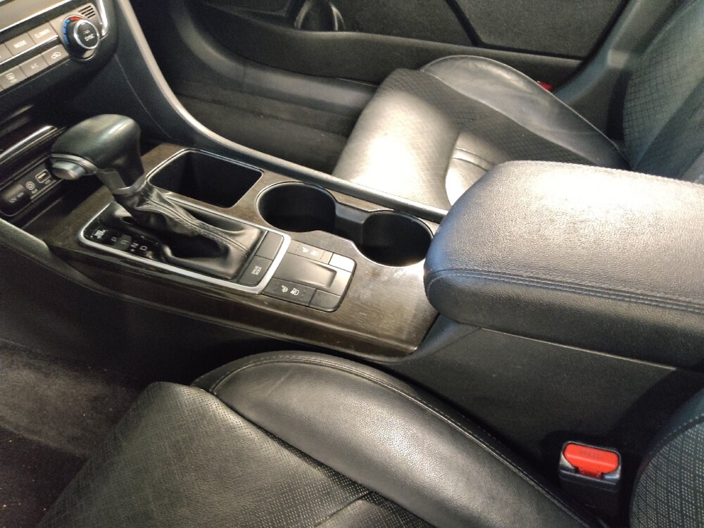 2018 Kia Optima in Columbia, SC 29210 - 18096623 26