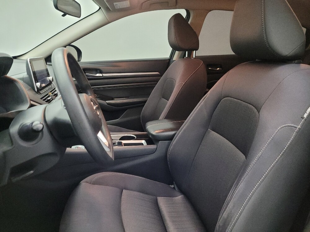 2021 Nissan Altima in Glendale, AZ 85301 - 18096624 17