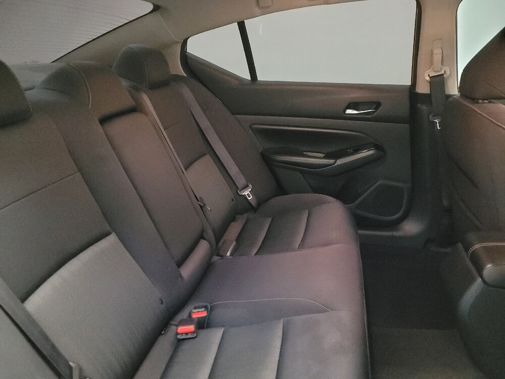 2021 Nissan Altima in Glendale, AZ 85301 - 18096624 19