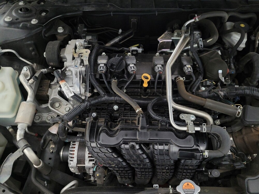 2021 Nissan Altima in Glendale, AZ 85301 - 18096624 30