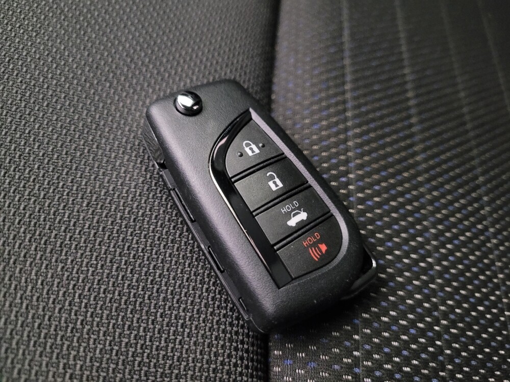 2021 Toyota Corolla in Phoenix, AZ 85015 - 18096625 32