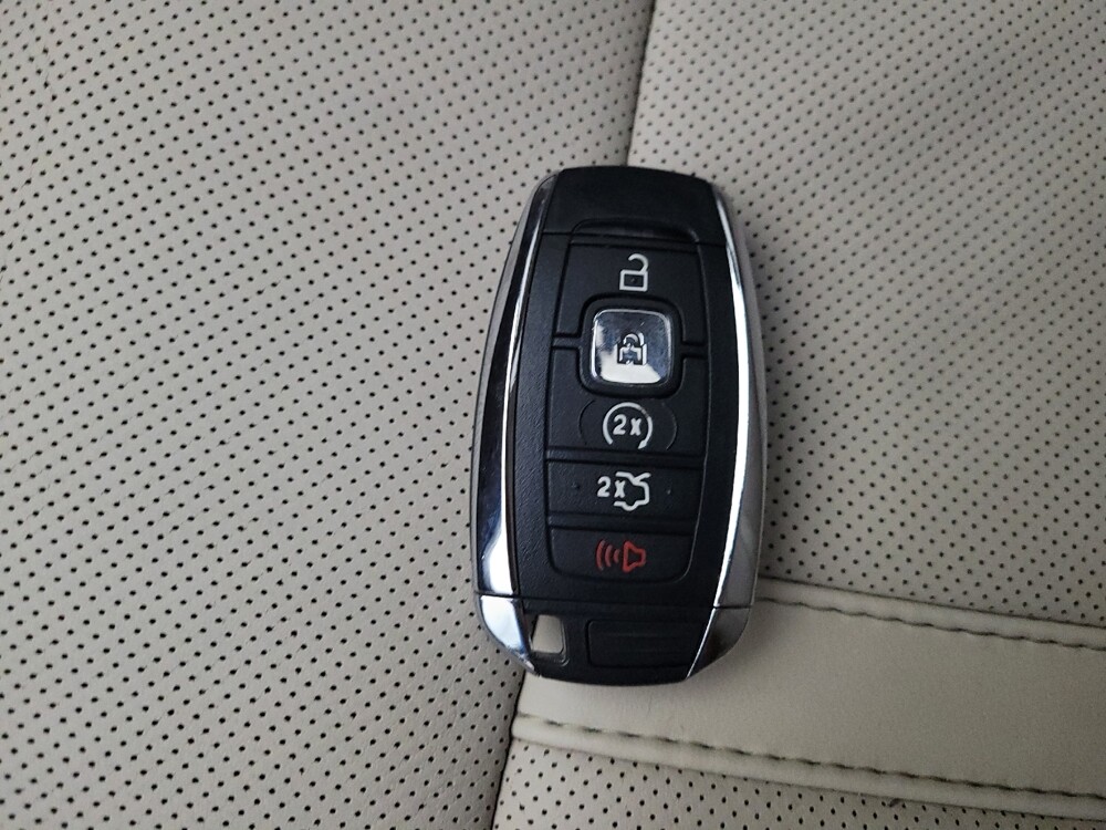 2020 Lincoln MKZ in Sanford, FL 32773 - 18096631 32