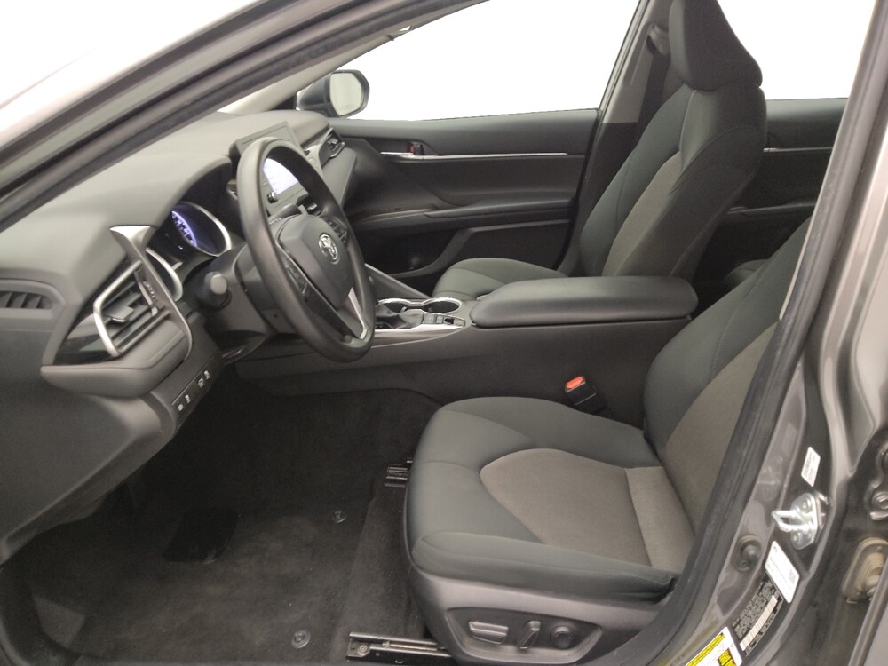 2022 Toyota Camry in Springfield, MO 65807 - 18096632 17