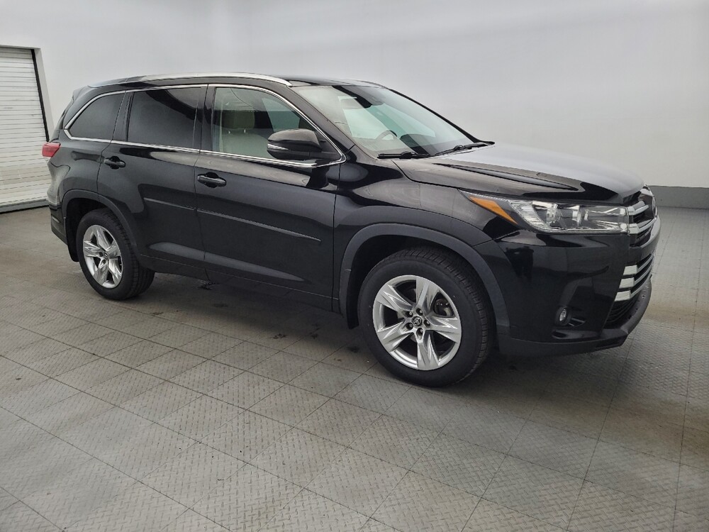 2019 Toyota Highlander in Chesapeake, VA 23320 - 18096635 11
