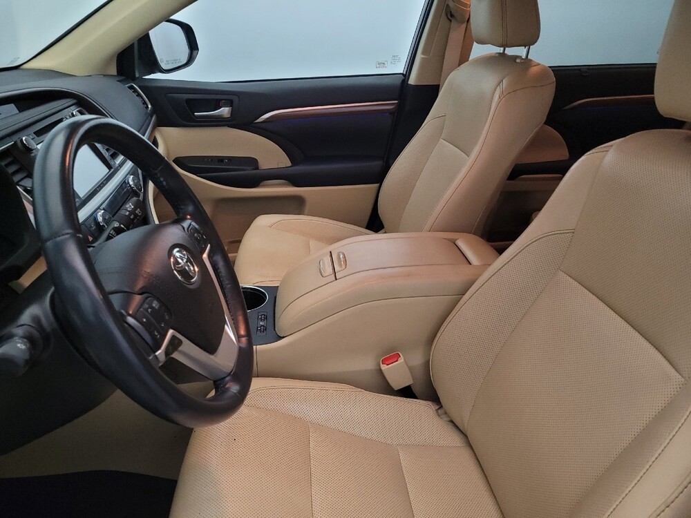 2019 Toyota Highlander in Chesapeake, VA 23320 - 18096635 17