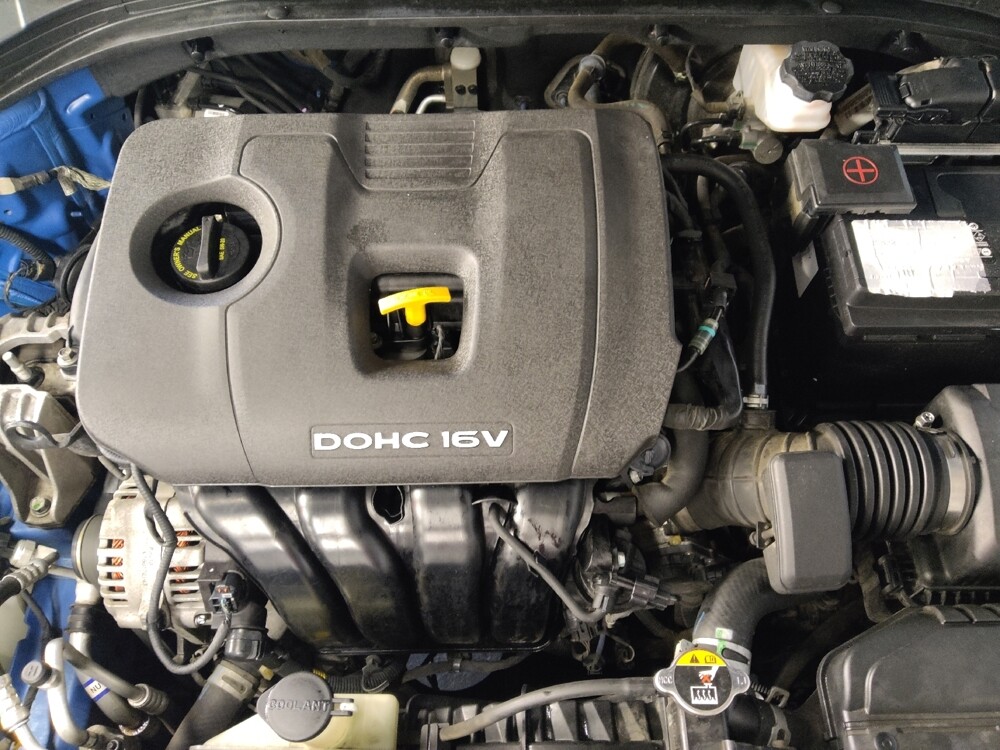 2017 Hyundai Elantra in Houston, TX 77060 - 18096636 30