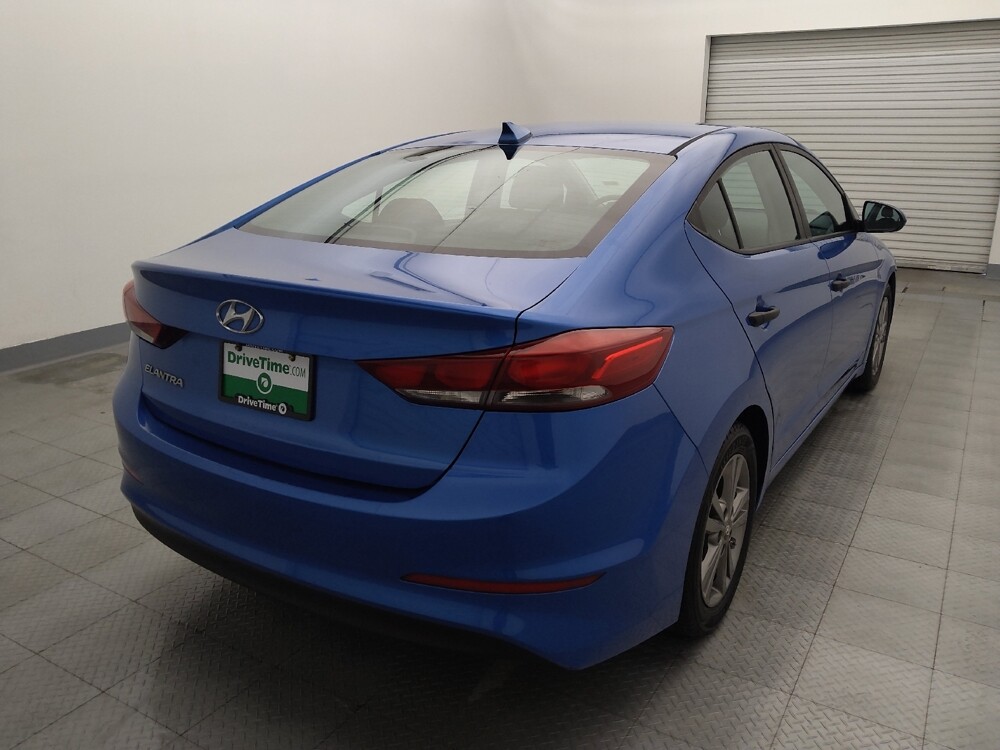 2017 Hyundai Elantra in Houston, TX 77060 - 18096636 7