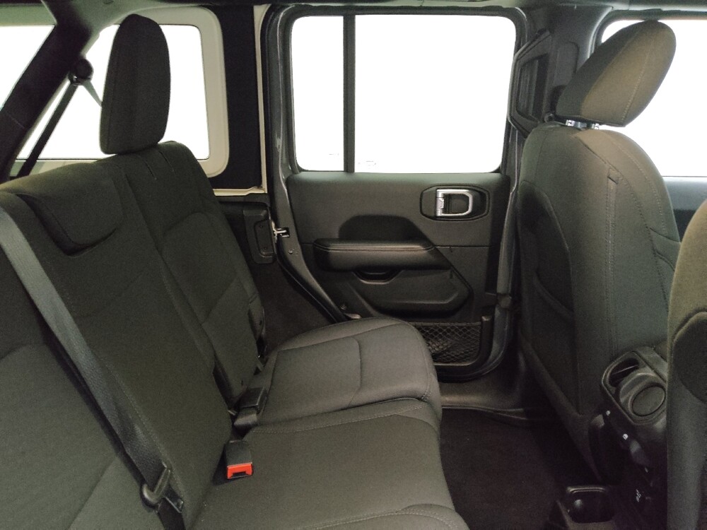 2019 Jeep Wrangler in Midlothian, IL 60445 - 18096637 19