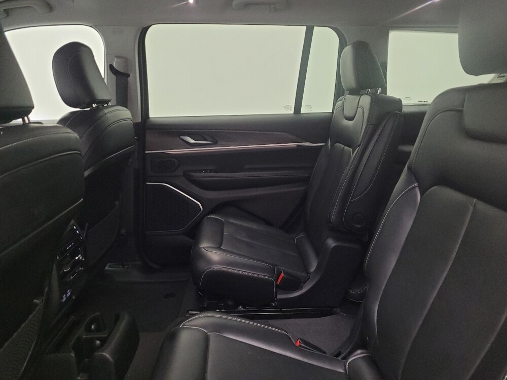 2021 Jeep Grand Cherokee L in Columbus, OH 43228 - 18096639 18