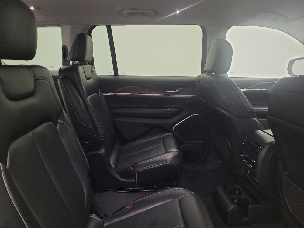 2021 Jeep Grand Cherokee L in Columbus, OH 43228 - 18096639 19