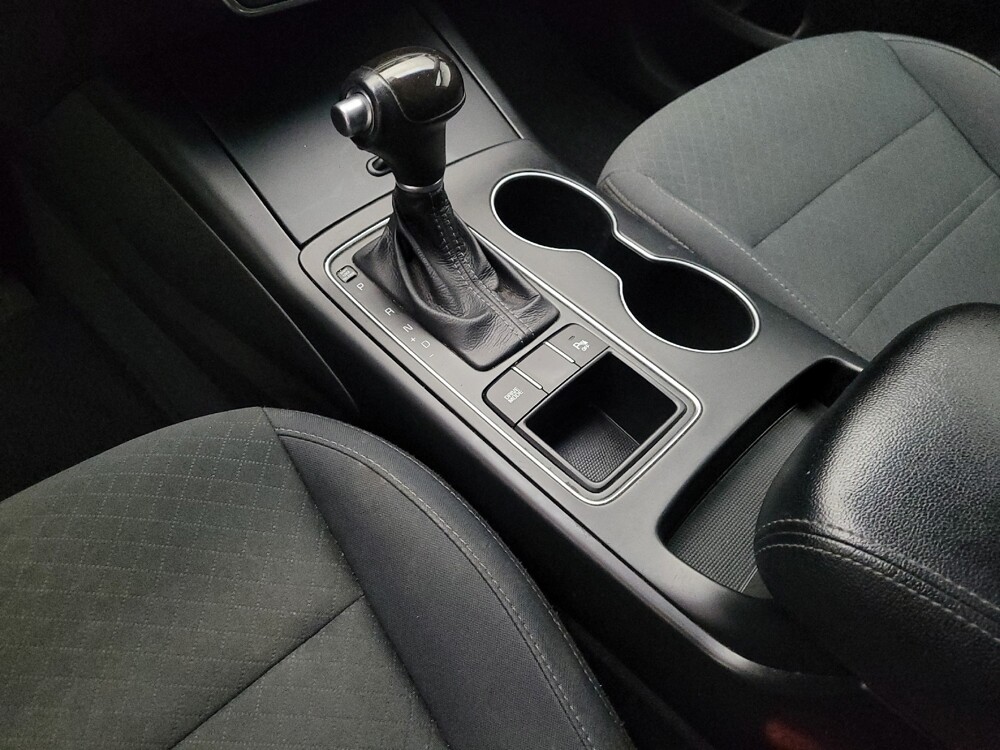 2017 Kia Sorento in Macon, GA 31210 - 18096643 26