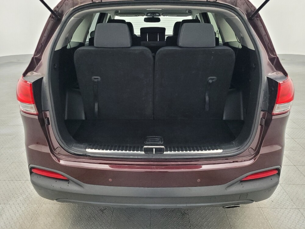 2017 Kia Sorento in Macon, GA 31210 - 18096643 29