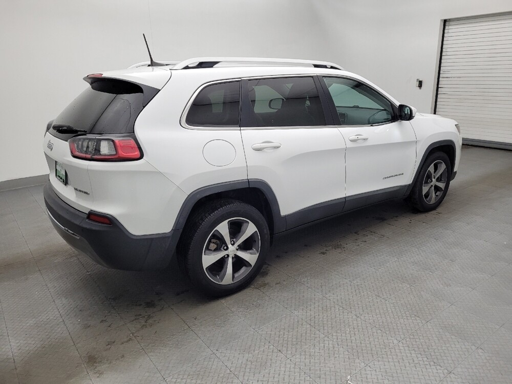 2019 Jeep Cherokee in Winston-Salem, NC 27103 - 18096648 10