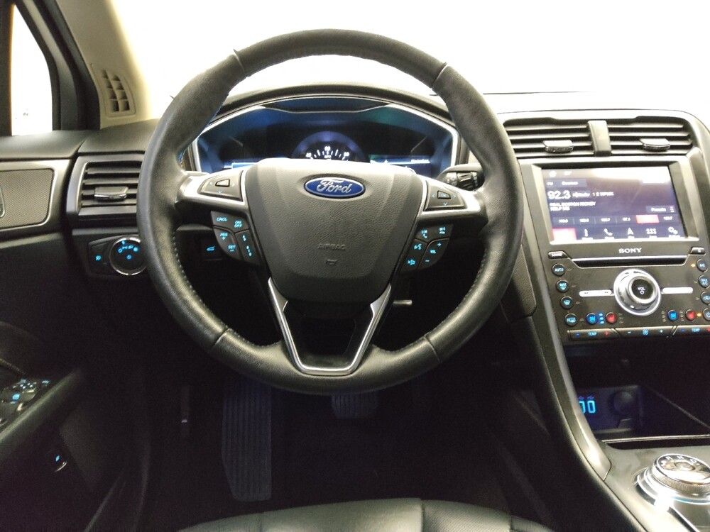 2019 Ford Fusion in Lombard, IL 60148 - 18096649 22