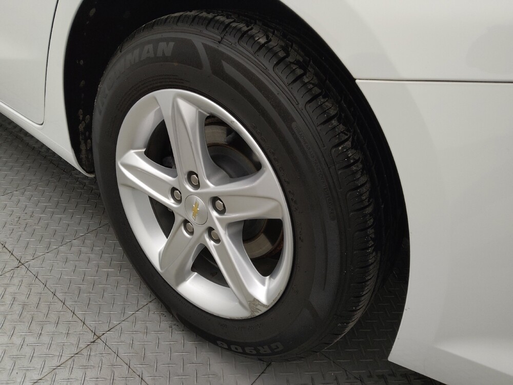 2020 Chevrolet Malibu in Houston, TX 77060 - 18096663 31