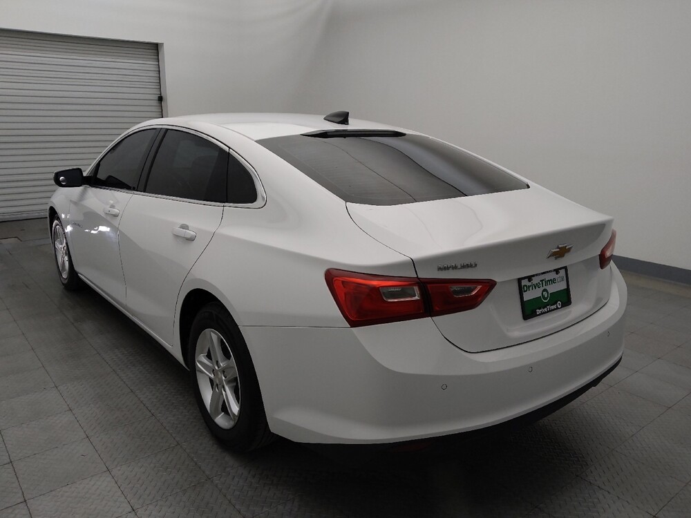 2020 Chevrolet Malibu in Houston, TX 77060 - 18096663 5