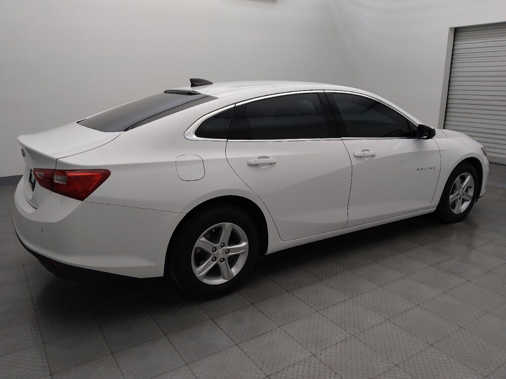 2020 Chevrolet Malibu in Houston, TX 77060 - 18096663 10