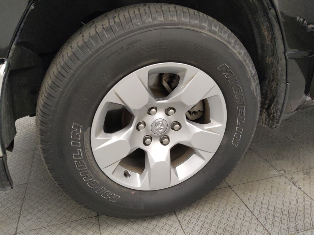 2019 RAM 1500 in Phoenix, AZ 85015 - 18096664 31