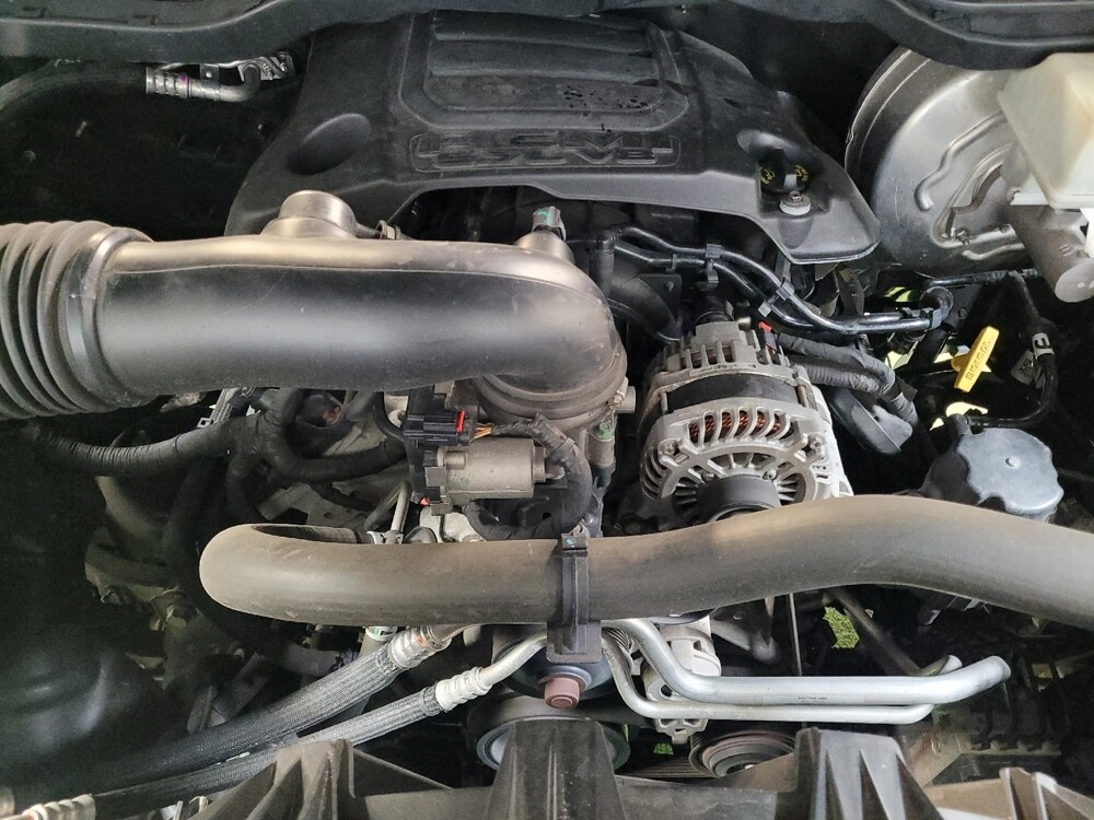 2019 RAM 1500 in Lakeland, FL 33815 - 18096666 30