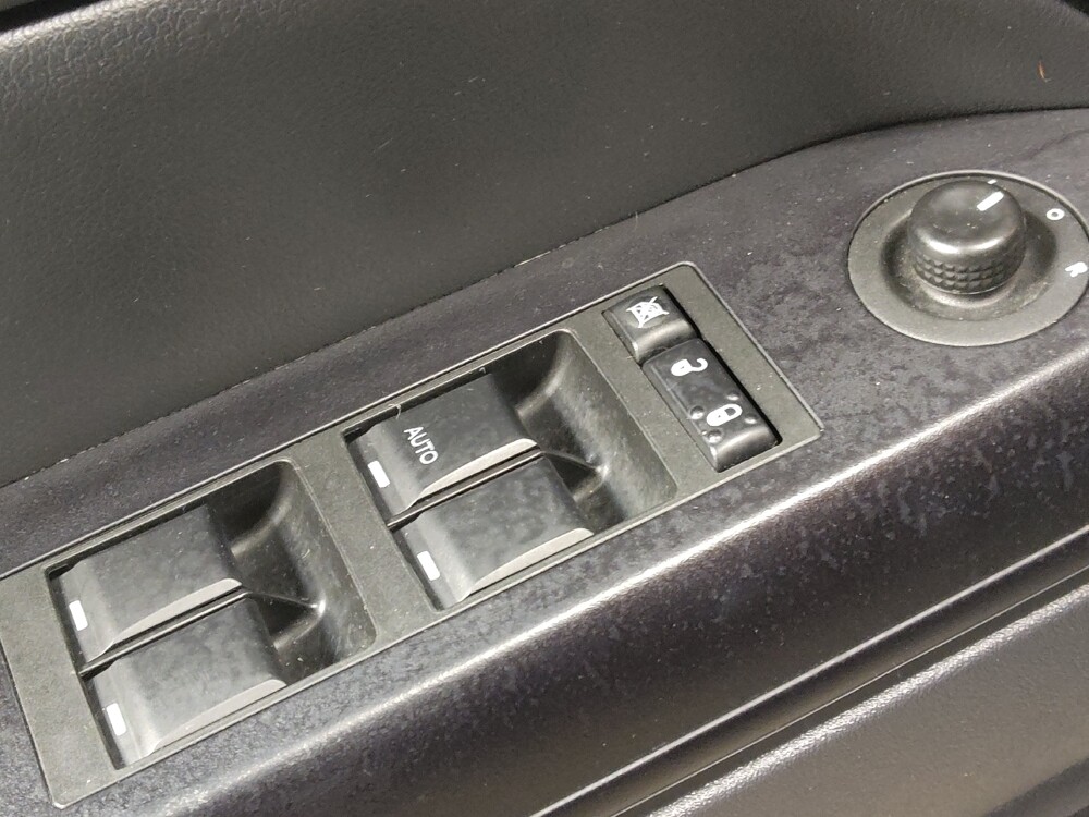 2016 Jeep Patriot in Raleigh, NC 27604 - 18096668 27