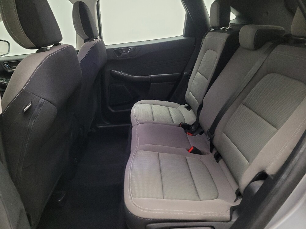 2021 Ford Escape in Riverside, CA 92504 - 18096671 18