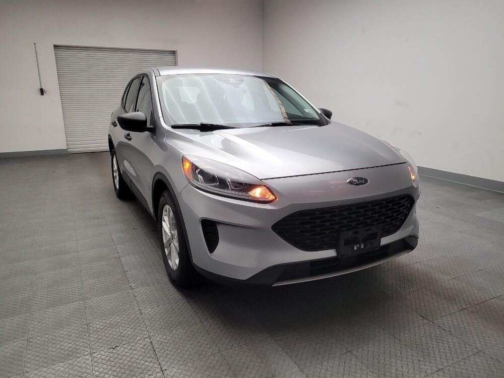 2021 Ford Escape in Riverside, CA 92504 - 18096671 14