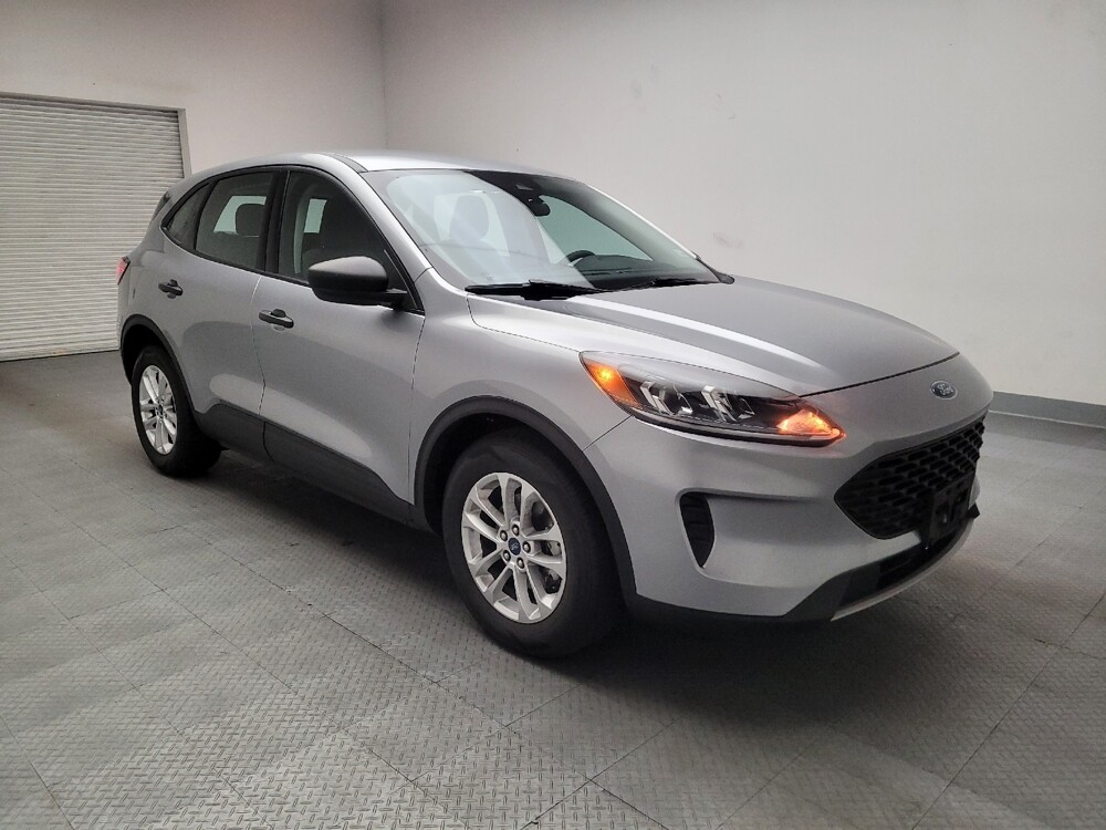 2021 Ford Escape in Riverside, CA 92504 - 18096671 13