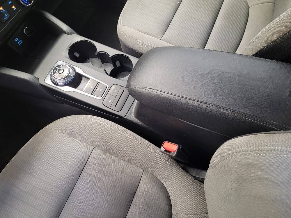 2021 Ford Escape in Riverside, CA 92504 - 18096671 26