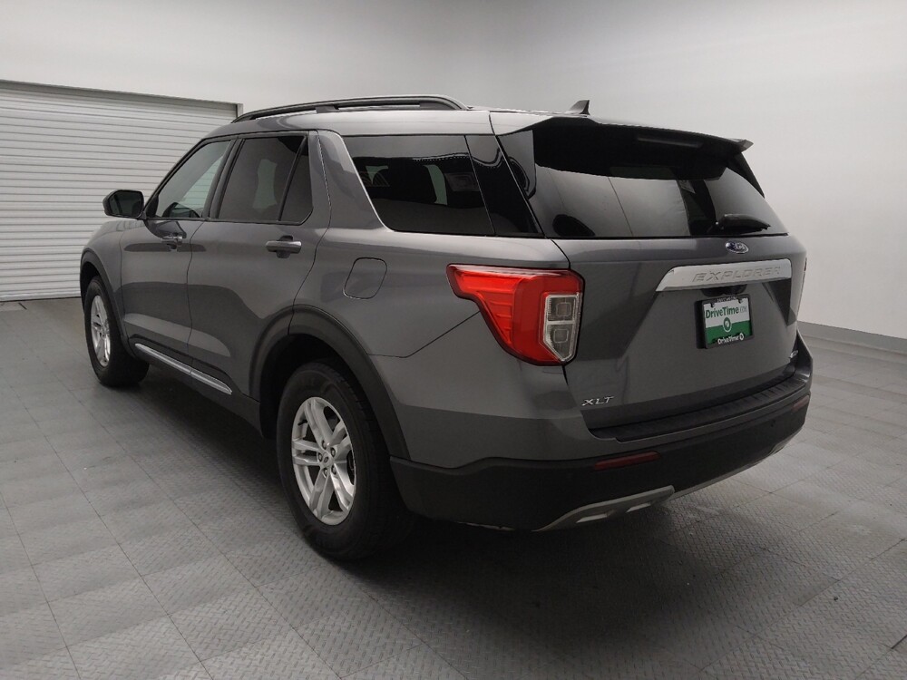 2021 Ford Explorer in Arlington, TX 76011 - 18096673 5