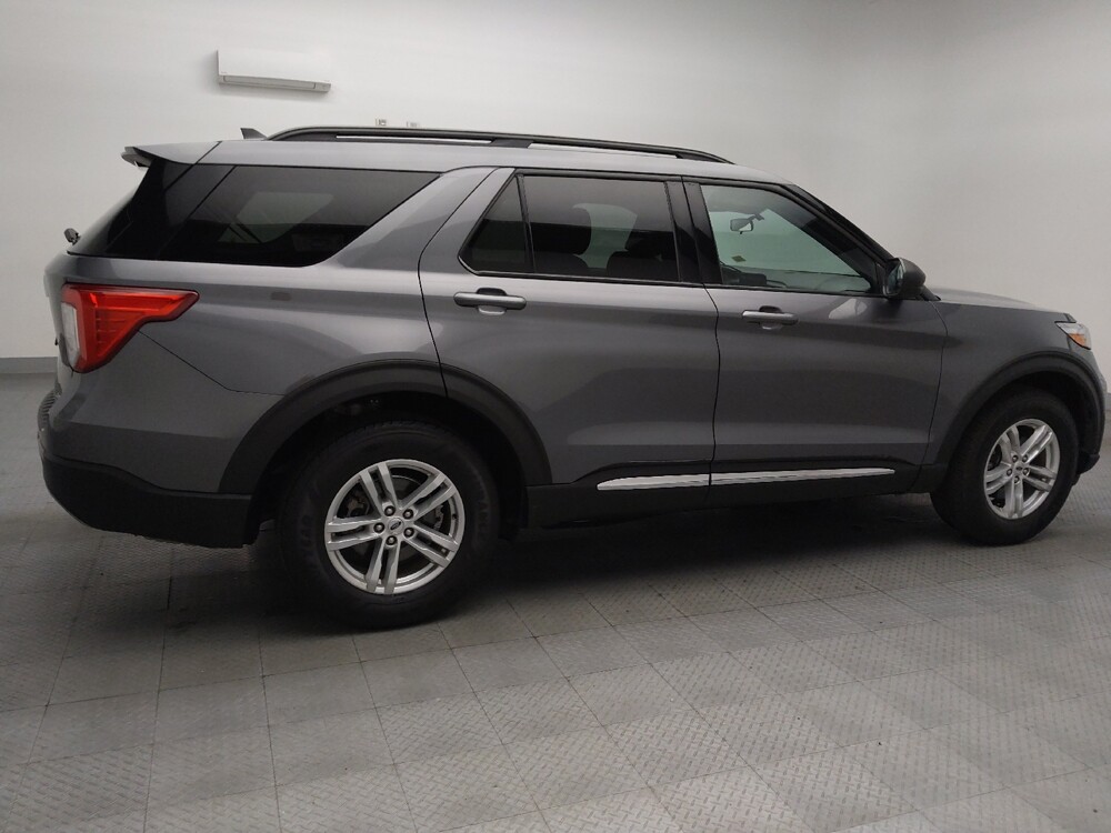 2021 Ford Explorer in Arlington, TX 76011 - 18096673 10