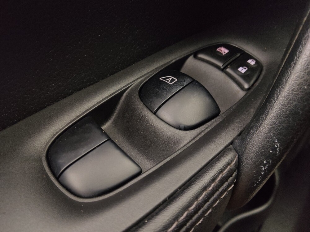 2020 Nissan Rogue Sport in Columbia, SC 29210 - 18096674 27