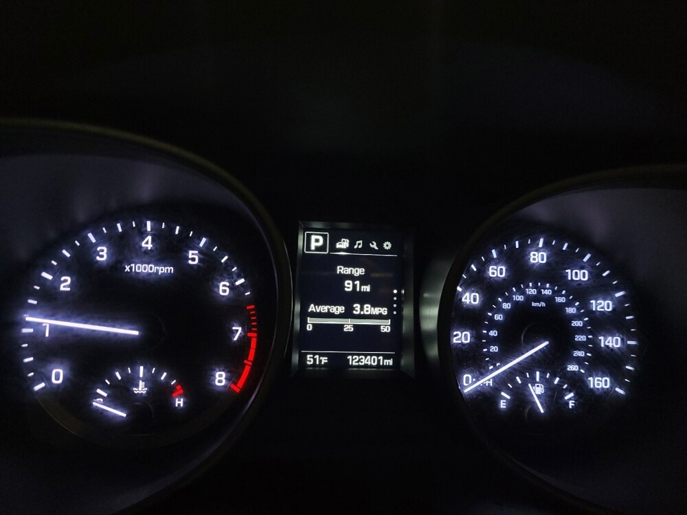 2018 Hyundai Santa Fe in New Castle, DE 19720 - 18096682 23