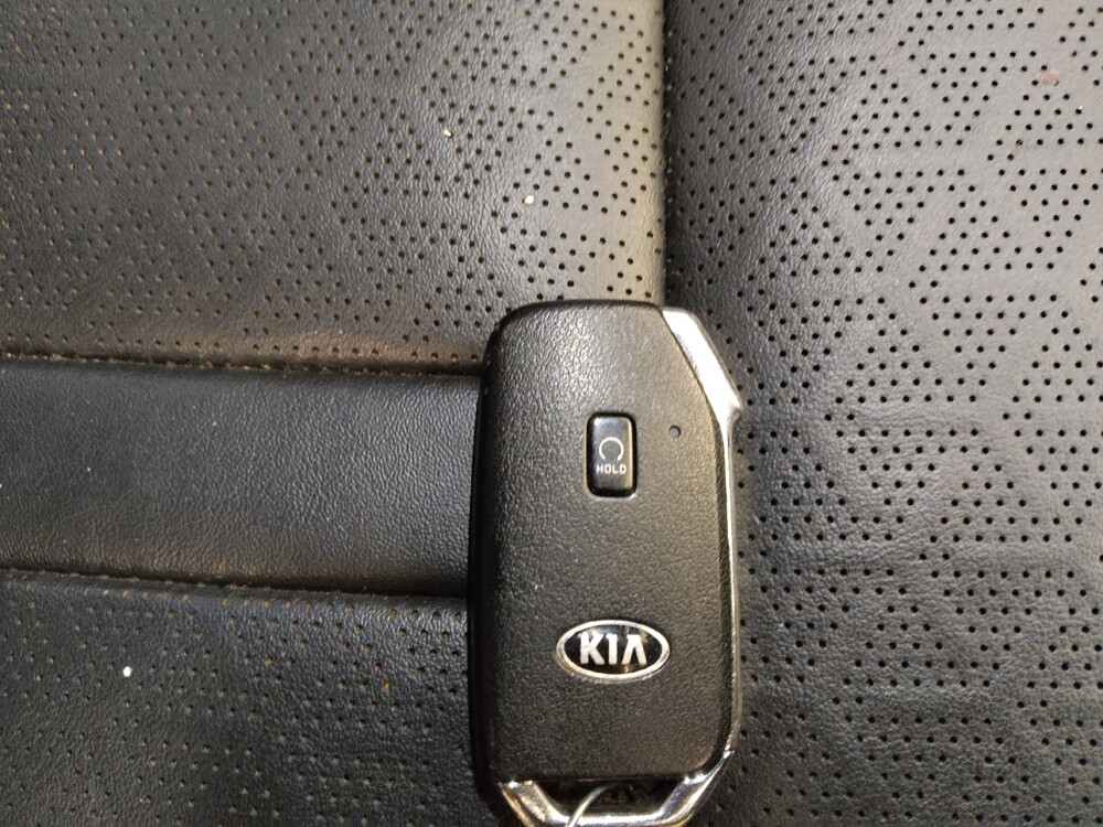 2021 Kia Sorento in Midlothian, IL 60445 - 18096687 32