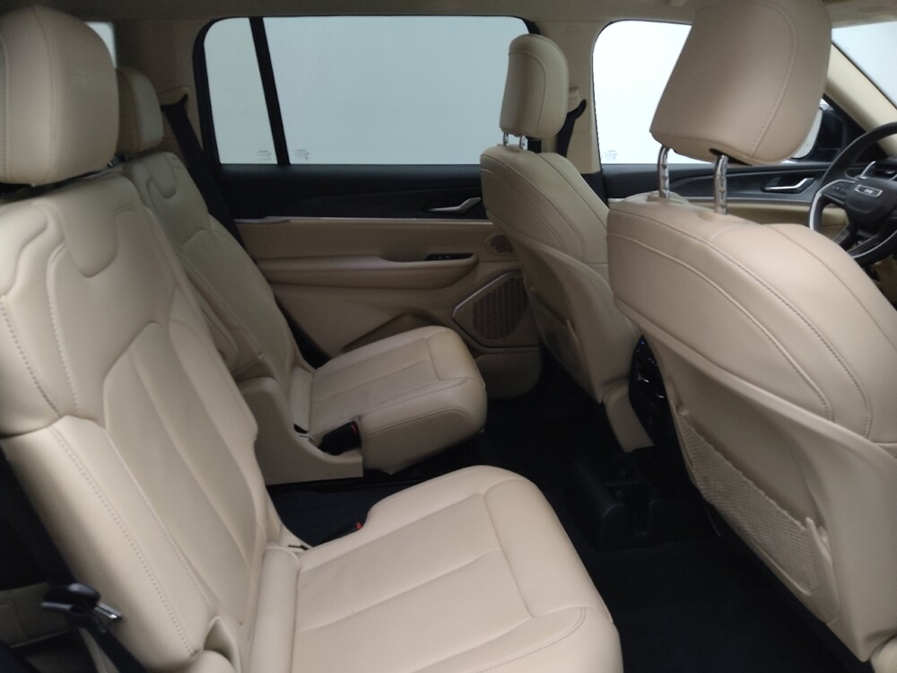 2022 Jeep Grand Cherokee L in Des Moines, IA 50310 - 18096688 19