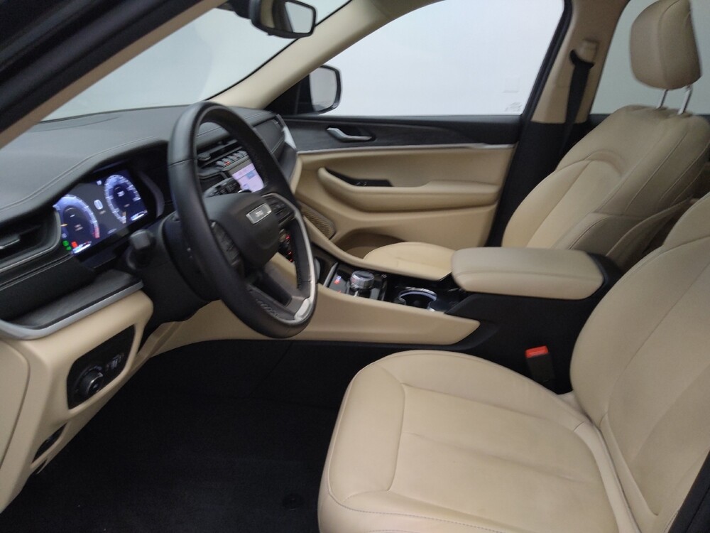 2022 Jeep Grand Cherokee L in Des Moines, IA 50310 - 18096688 17