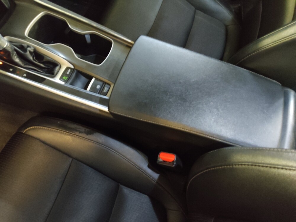 2020 Honda Accord in Greenville, SC 29607 - 18096690 26