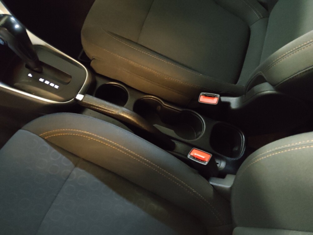 2020 Chevrolet Trax in Greenville, SC 29607 - 18096698 26