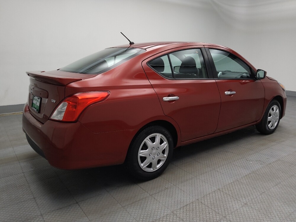 2018 Nissan Versa in Peoria, IL 61615 - 18096710 10