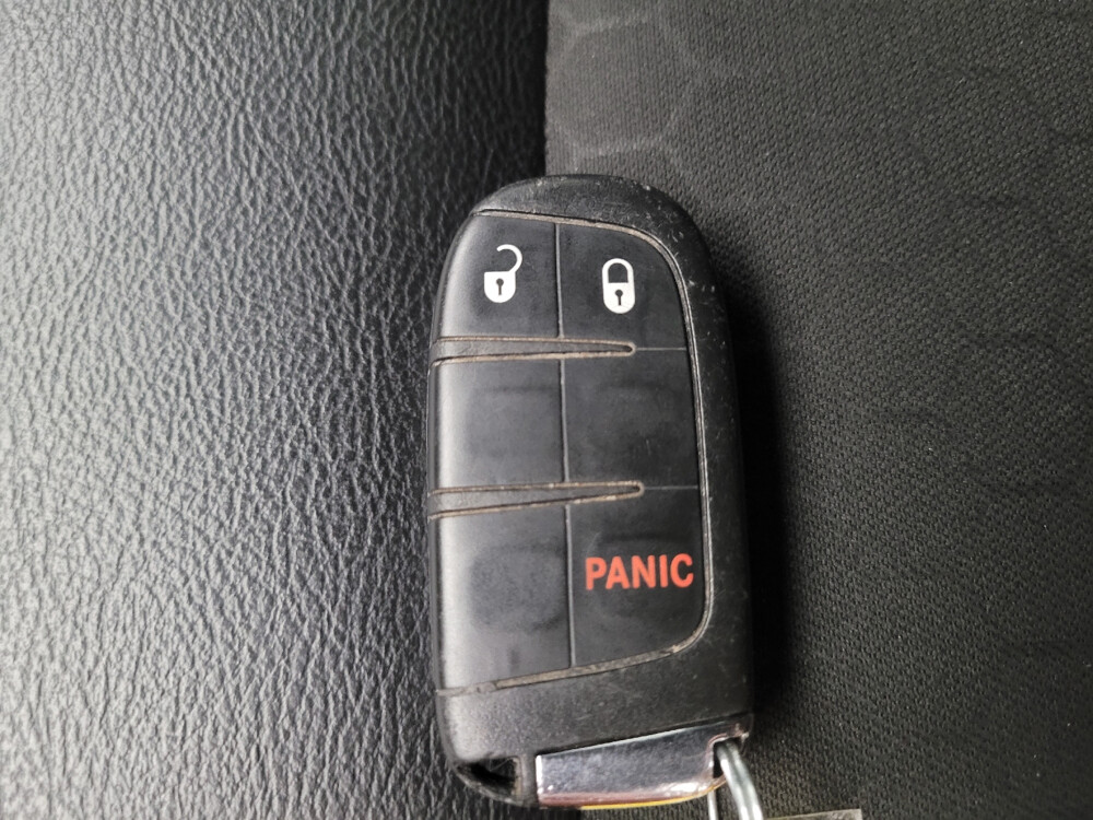 2017 Jeep Compass in El Cajon, CA 92020 - 18096713 32