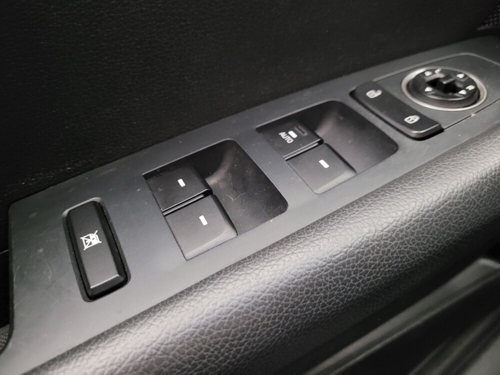 2019 Hyundai Sonata in Phoenix, AZ 85015 - 18096714 27